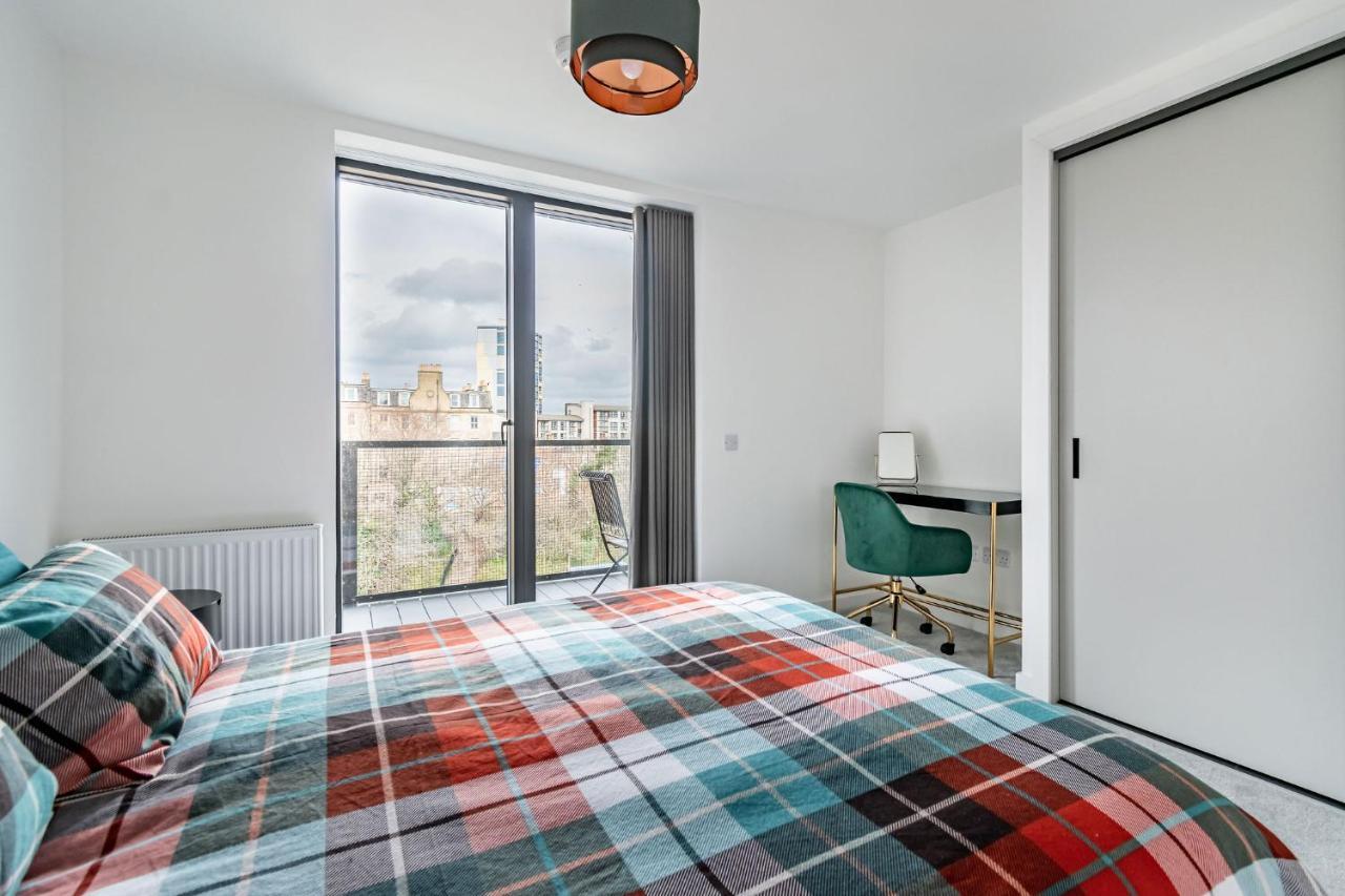 Amazing Apartments - Great Junction St - Free Parking Единбург Екстериор снимка